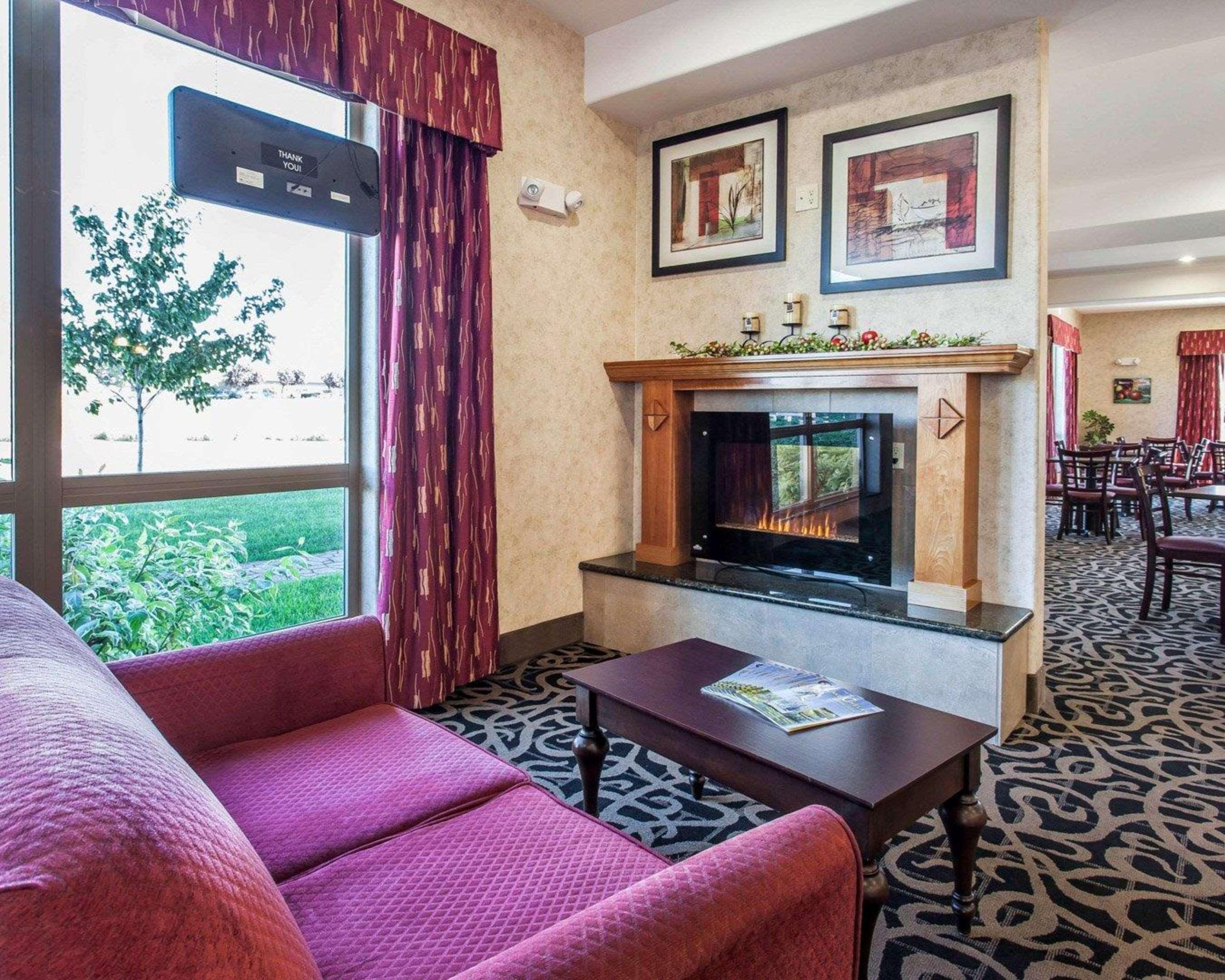 Comfort Suites Wenatchee Gateway Esterno foto