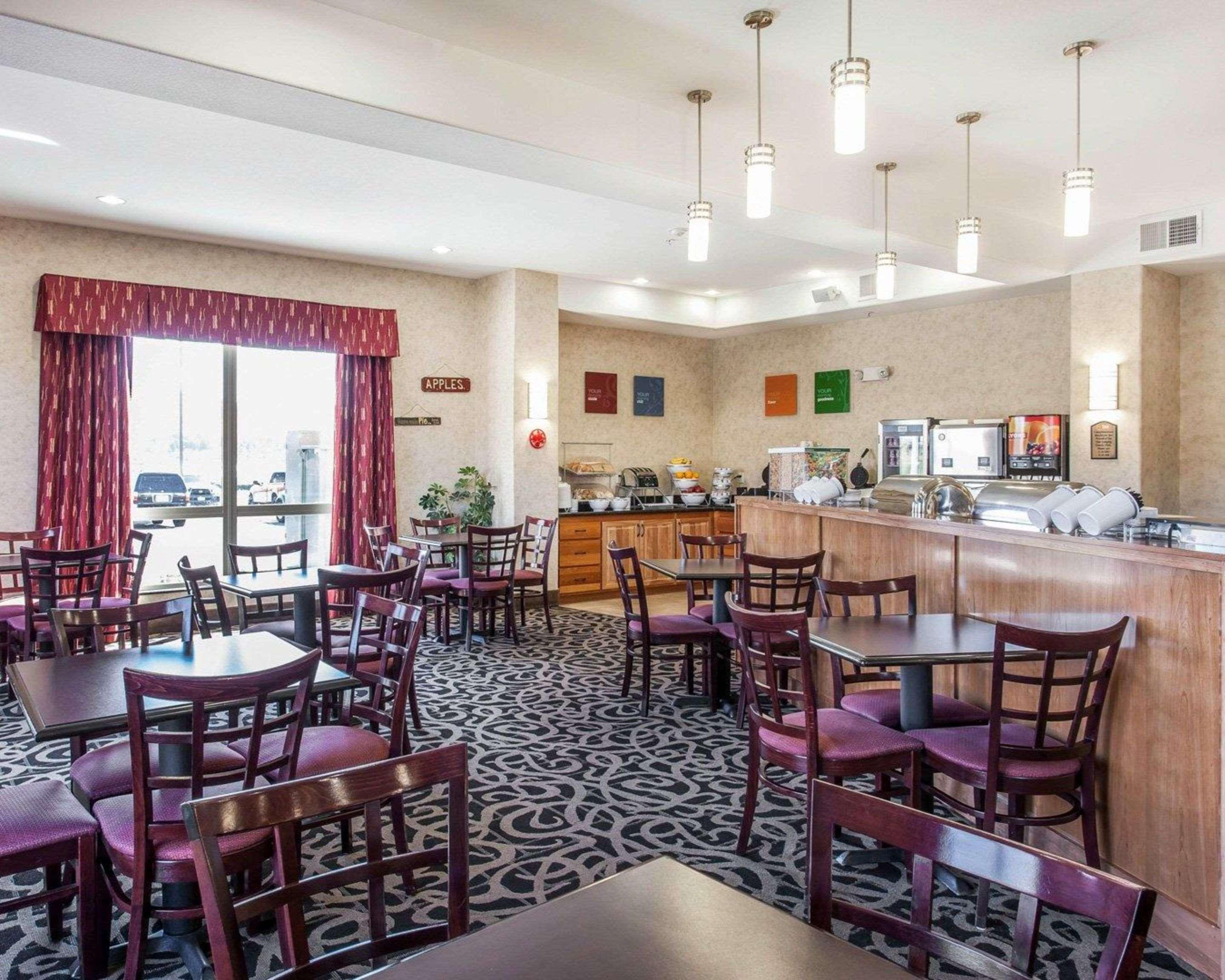 Comfort Suites Wenatchee Gateway Esterno foto