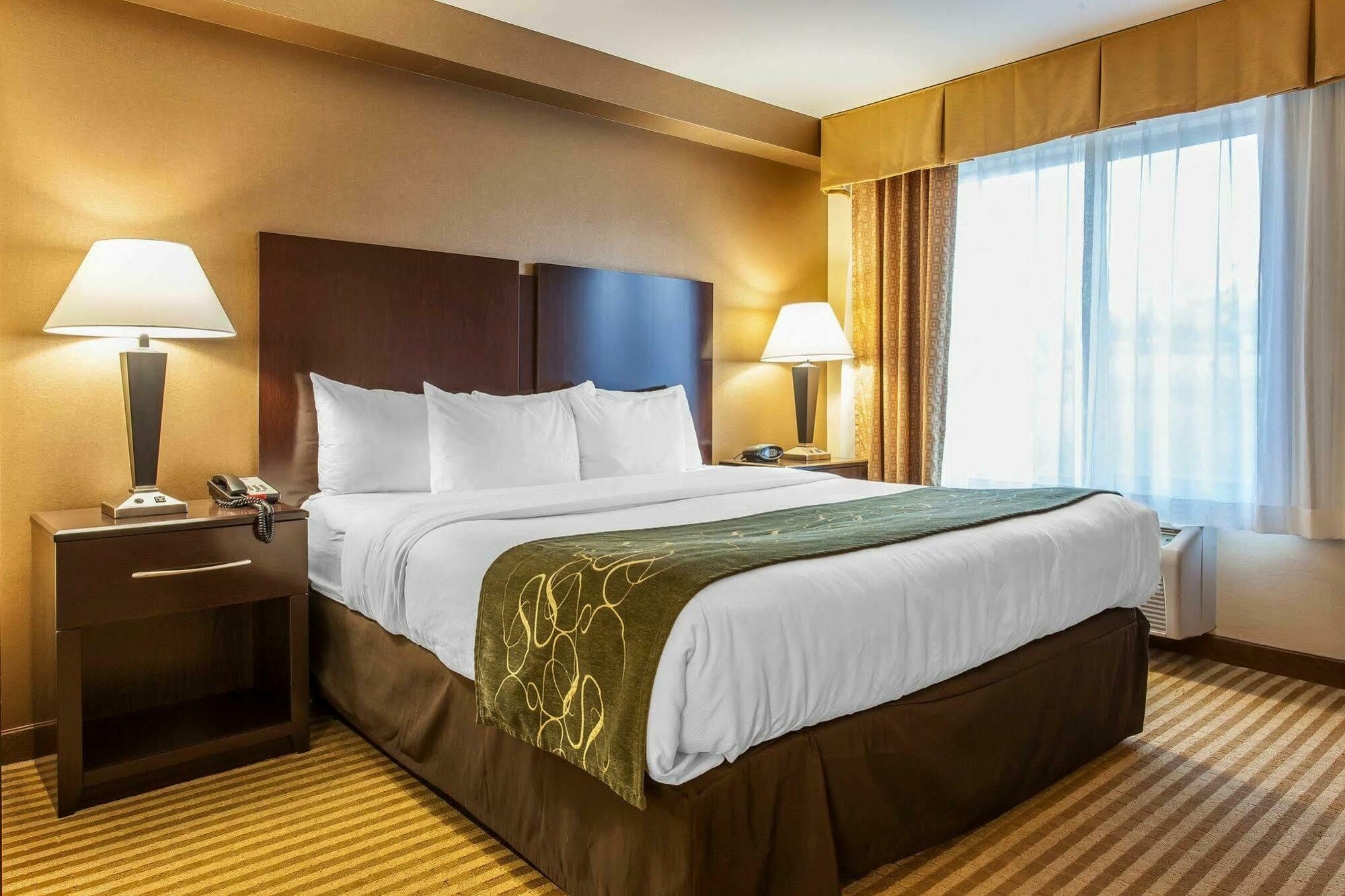 Comfort Suites Wenatchee Gateway Esterno foto